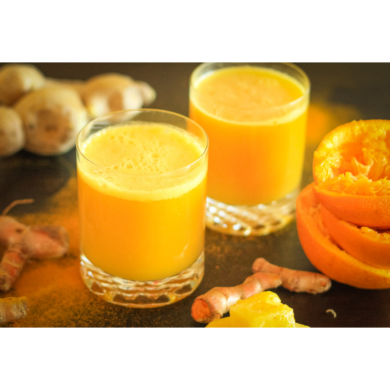 Cold pressed juice -seasonal fruit
