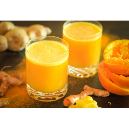 Cold pressed juice -seasonal fruit