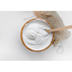 Classic (sweetened) yoghurt