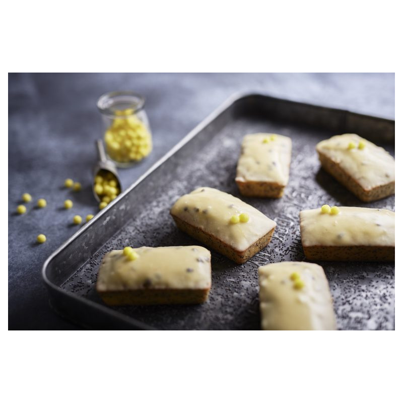 Passion Fruit & Poppy Seed Cake